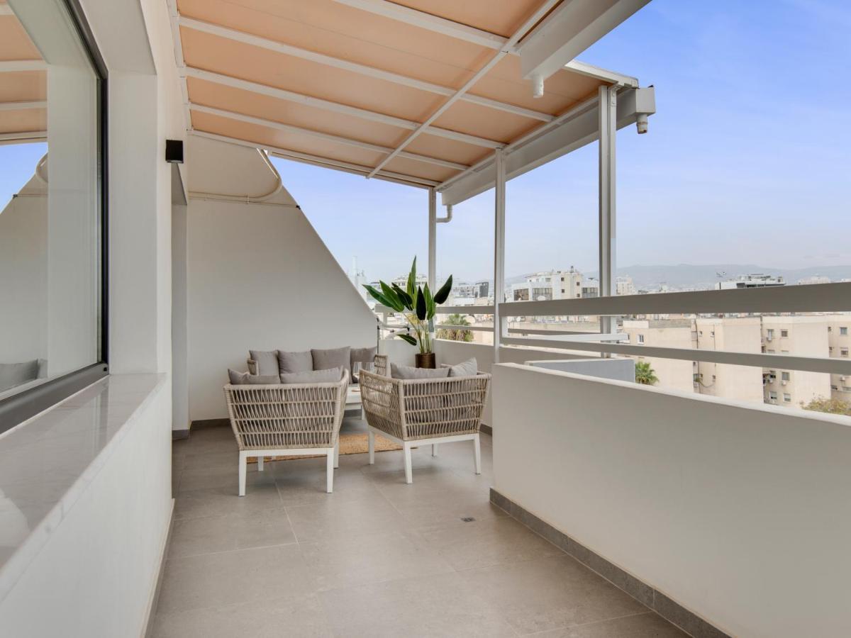 Sanders Coral Court Penthouse - Cute 3-Bedroom Apartment With Balcony Lemesós Eksteriør bilde