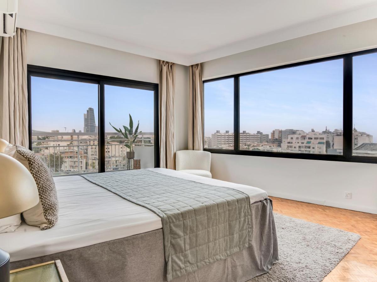Sanders Coral Court Penthouse - Cute 3-Bedroom Apartment With Balcony Lemesós Eksteriør bilde